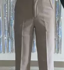 진짜 이뻐요!!! 전 다리도 짧고 종아리는 마르고 허벅지만 두꺼운데 이거 입으면 다리도