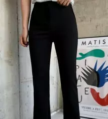 진짜 역대급 편하고 핏도 엄청 이쁘고 두께도 좀 있어서 좋아요 역시 고고싱 바지는 최