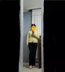 상체는 말랐는데 하체가 뚱뚱해서 항상 바지살때 허벅지와 힙에 맞추어 사다보니 허리는