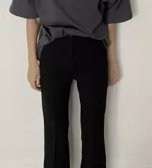 XS에서 XXS로 사이즈 교환했는데 잘맞습니다. 항상 허리가 컸는데 딱 맞네요!! 다른 색