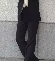 허벅지 살이 있는데 다리가 길어 보여서 좋아요 어디에나 잘 어울릴 것 같아요