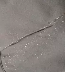 모찌슬랙스 2벌을 구매했는데 1차 세탁후에 보니 한벌은 괜찮으나 한벌은 주머니쪽 보풀