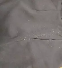 모찌슬랙스 2벌을 구매했는데 1차 세탁후에 보니 한벌은 괜찮으나 한벌은 주머니쪽 보풀