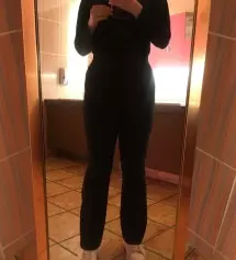 소재가 찰랑찰랑하면서 스판도 엄청좋고, 무엇보다 허리뱅딩이 너무 마음에 들엇어용!!