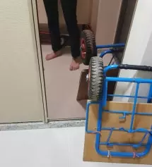 164cm48kg / 배송도 빨리왔고 입자마자 편해서 놀랐어요 지난번에 고고싱에서 면바지샀