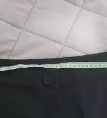 몸무게 37이구 처음에 xxs샀다가 배가너무조여서 xs로 바꿨더니 허리가 커요 ㅜㅠㅜㅜㅜ