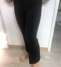 중딩딸이 슬랙스가 필요하다 하여 구매해줬는데
