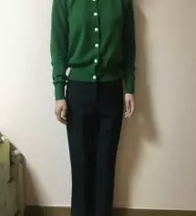 제가 작고 말라서 허리가 맞는 바지를 찾기 어려운데 xxs사이즈라 수선없이 입을 수 있