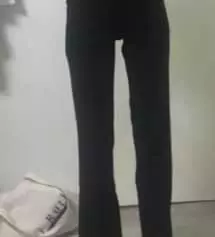 154인데 155시켰을때 발목까지와서 160으로 시켰는데 길이는 딱 좋아요! 딱 발꿈치 1센