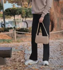 면접용이면서 평소 편하게 입으려고 주문했어요
