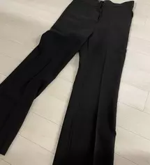 역시 믿고 삽니다 스판도 좋고 핏도 존예!! 고고씽 바지 벌써 세번째 구입해요!