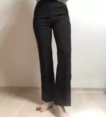 왜 유명하고 베스트인지 알겠어요 허벅지까지는 적당히 붙고 종아리부터는 루즈해져서 