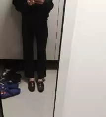 왜 베스트상품인지 알겠어요~ 진짜 제몸에 맞춘것처럼 핏이 넘예쁘네요 키가 작아서 슬