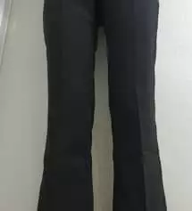 <164/48> 몸무게에 비해 허벅지에 살이 많은편이라 사이즈 걱정했는데 허벅지랑 