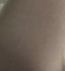 예전에 검정색 s 샀다가 너무 쫄려서 놀랫던 경험을 바탕으로 m 삿어요.... 허리가 좀 