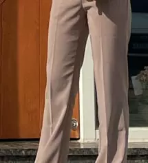 사이즈 색상 길이 너무 좋았어요 바지팟이 이쁘게빠져서 더 얇고 길어보였던것같아요 검