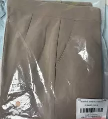 검정색이 있는데 다른색도 입어보고 싶어서 주문했어요!! 모카ㅂㅔ이지 딱 주문하자마자