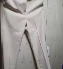 색상 실물로 보면 훨씬 밝고 봄에 입기 딱 좋은 컬러에요 배송도 고고싱답게 빠르게 와