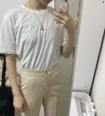 검은색과 베이지를 같이 주문했습니다. 둘 다 160.S로 주문했는데 베이지가 검은색에 비