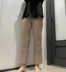 색이 조금 애매하지만 그게좋은 것같아서 구매했습니다~~ 사이즈도 잘맞고 길이도 딱 좋