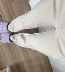 블랙 사고 맘에 들어서 베이지로 더 구매했는데 아주 맘에 들어요
