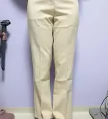 먼저 산 친구가 정말 편하다고 해서 샀는데 잠시 입었을때도 편한게 느껴져서 잘 입을 