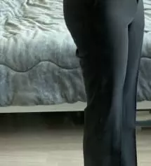 가장 우려했던 바지 핏이 생각보다 더 좋아서 너무 만족합니다. 스판이 있어서 편하고 