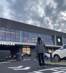 166인데 기장 165딱 좋아요. 상체에 비해 하체있는편이고 허리얇고 고관절툭튀스탈ㅋㅋ