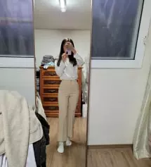 검정색 사고 너무 맘에 들어서 베이지색도 구매 완료 ㅎㅎ 네이비도 빨리나왓으면 좋겟