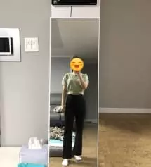 인생슬랙스에요,,, 맨날 허리랑 밑위쪽 품이 커서 슬랙스 실패하는데 155/s 삿더니 딱좋