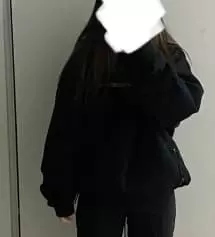 첨에 온 바지가 불량인거 같아서 카톡으로 물어봤을때는 자꾸 직접 보내줘야 안다고 해