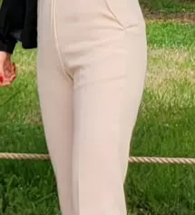 허리 작을까봐 걱정했는데 이쁘게 잘맞고 허리 잘 잡아줘서 좋았어요!스판좋아서 엄청 