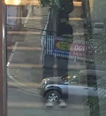 제가 생각했던 편안한 느낌은 아니었지만 핏이 너무 예뻐서 마음에 들었어요 다만 이 슬