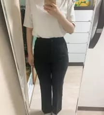 길이는 발목까지 와서 더이상 자를필요없이 딱 떨어져요!!! 
