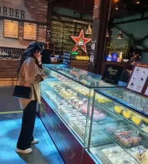 벌써 세번째 구매!! 보풀만 안일어난다묜 더 오래 입을 수 있을텐데ㅠㅠ 살찐 내탓! 핏