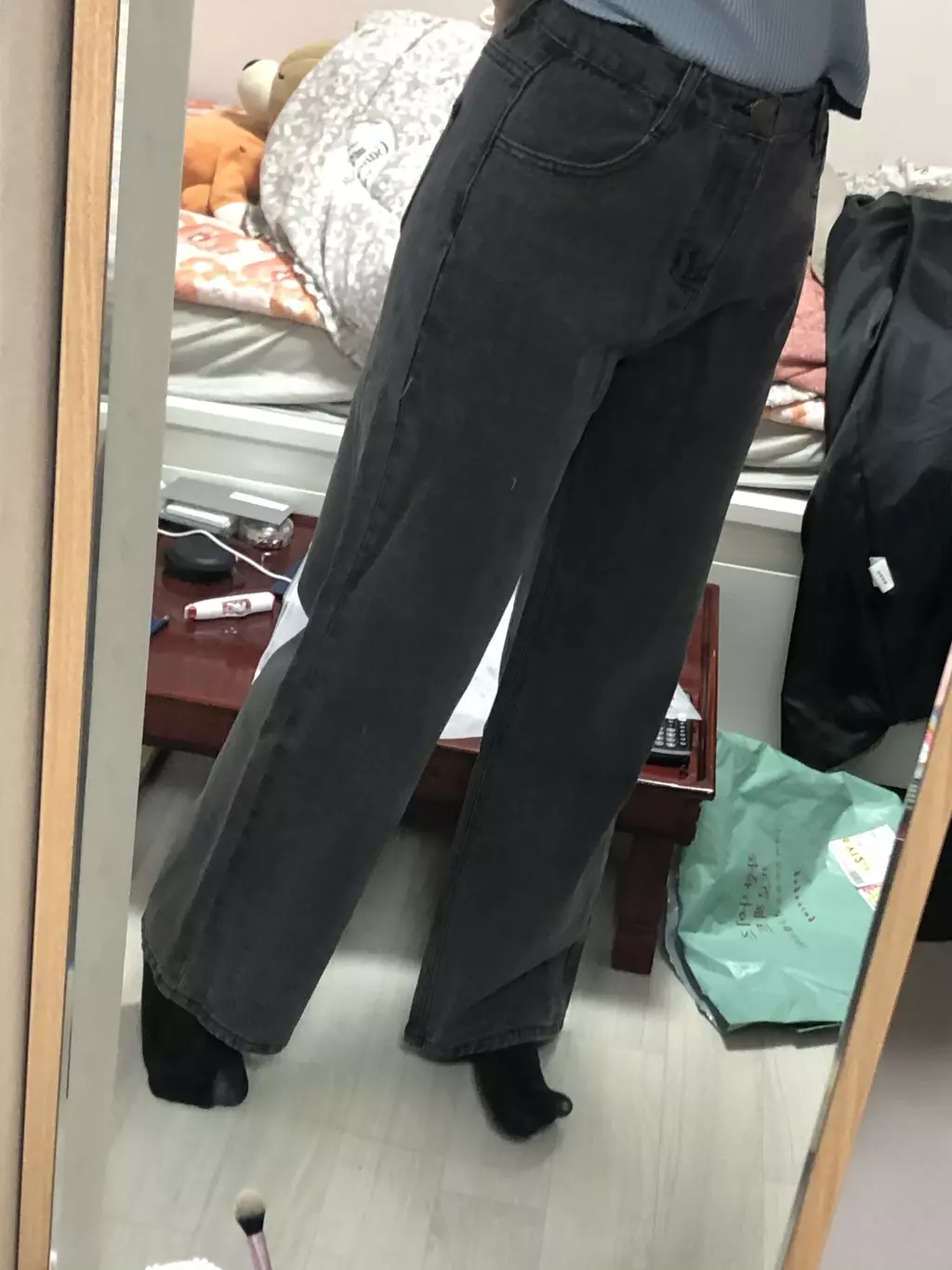 진짜진짜 잘 맞고 이뻐여 ㅠㅠ 길이도 딱 좋고! 이 가격에 이런 바지는 진짜 혁명인듯 