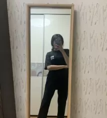 158에 허리가 두꺼운 편이고 다리는 마른 편입니다. 저번에 에스샀는데 허리만 불편해서