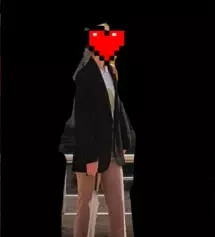 이전에 다른색상으로 M샀는데 허리가 살짝커서 이번에 S로 샀더니 허리도 잘맞고 옷핏 