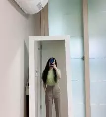 잘 맞아요. 색깔도 마음에 들어요.ㅋㅋㅋ.고고싱 바지는 다 사보고 싶네요.