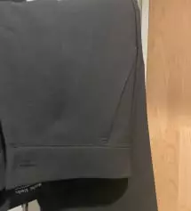 친구가 입은거 보고 너무 예뻐서 샀어요ㅠㅜ 진짜 핏 대박이고 지금 입기 딱 좋아요ㅠㅜ