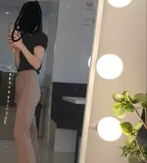 블랙잘입고다녀서 다른색으로또 구매했습니다
