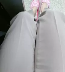 길이감은 너무 맘에 들고 줄이지 않아서 좋은거 같아요 전 좀 짧게 입고 싶었어요  xs살