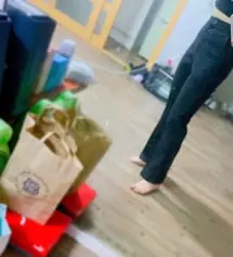 친구가 사줘 달라고 했는데 친구 키가 150cm라서 딱 맞아요. 배송 엄청 빨라서 친구가 