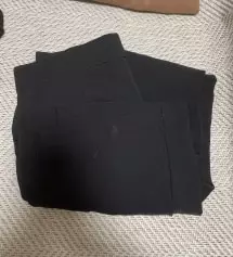 워낙 단신이라 일부러 짧게 시키긴햇는데 그래도 허리는 커용 xs로시켰어야햇ㅇ나봄 ㅠ