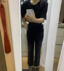 이 슬랙스는 색깔별로 3장 가지고 있는데 쫀쫀한게 역시나 마음에 듭니다 ㅎㅎ 뱃살부각