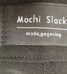 저는 이 바지만 벌써 5개째입니다 
