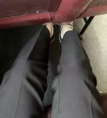 예뻐요 색별로 사고 앉아있어서 사진이 저런데 서면 찰떡슬랙스입니다 ㅜㅜㅜㅜ 검정색