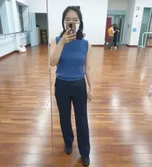 키가 159cm인데 네이비컬러 m사이즈는 품절이라 
