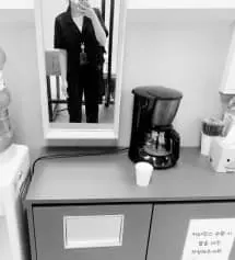 조금 작은데 색은 짓짜 이뻐요
