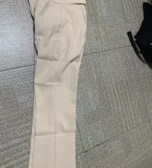 진짜 키도 작은데 엄청 말라서 맞는바지 1도 없어서 스트레스 받았는데 여기 xxs사이즈